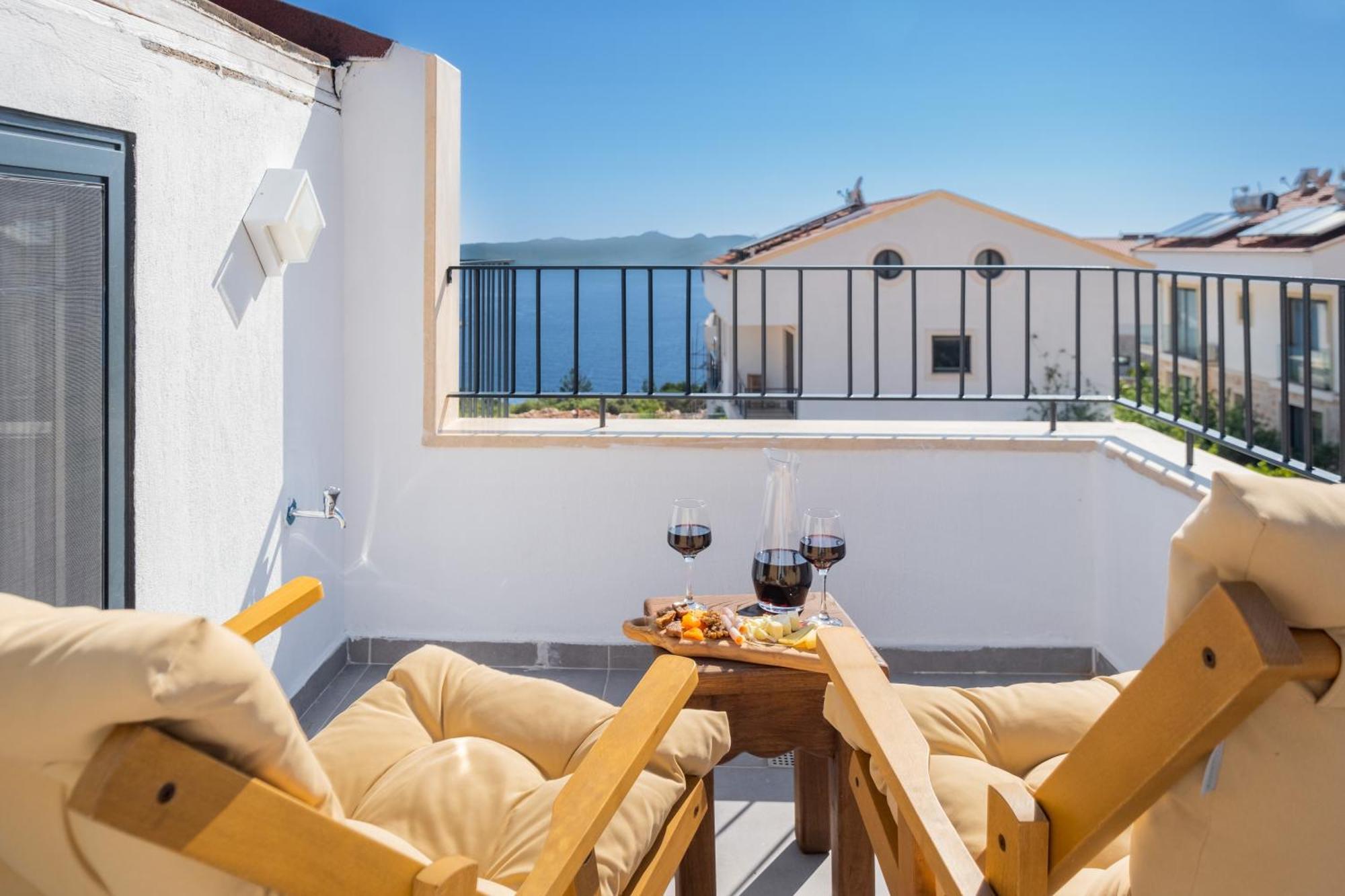 Meri Suite Apart Kas Exterior photo